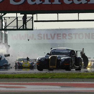 britcar-crash